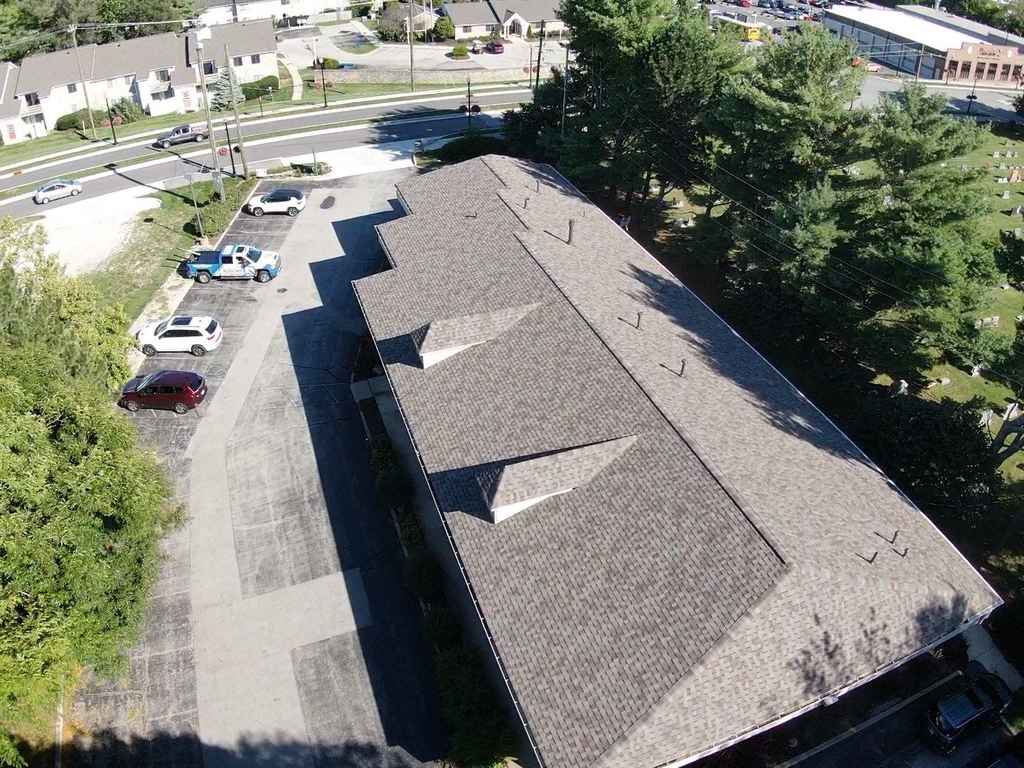 Zionsville roofing company