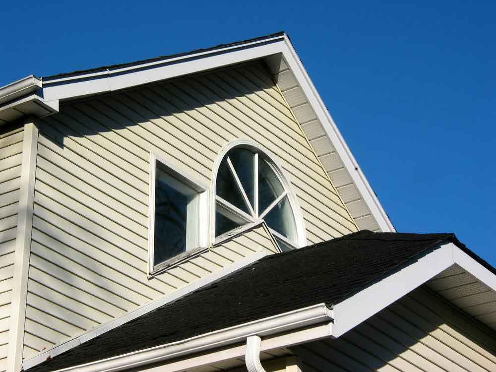 durable asphalt shingle roofing